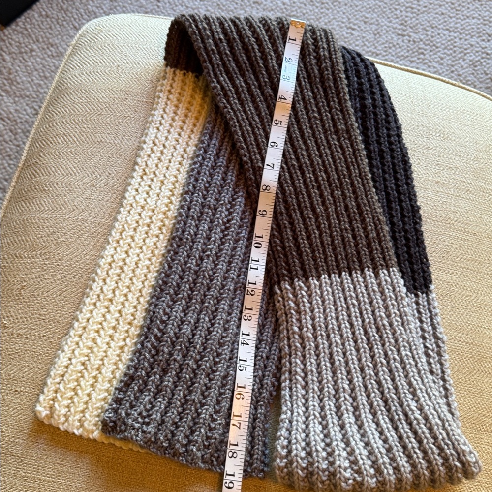 Multicolor Hand Knit Ribbed Scarf - Picture 7 of 7